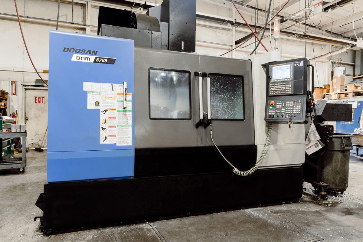 Doosan DNM 6700 CNC